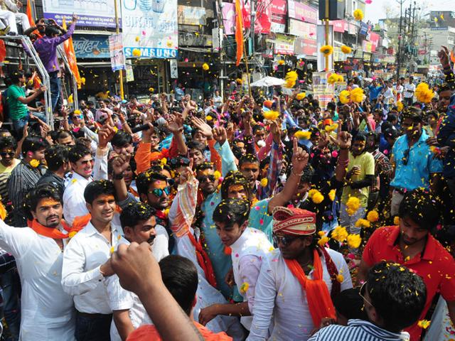 People celebrate Hanuman Jayanti in Bhopal on Saturday. (Mujeeb Faruqui/HT photo)