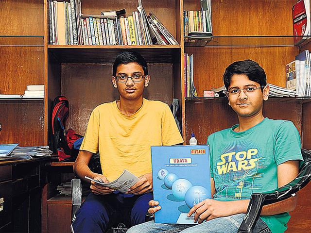Delhi-brothers-Yash-L-and-Ayush-Jha-students-of-Class-7-and-6-respectively-have-enrolled-for-IIT-JEE-coaching-Burhaan-Kinu-HT-Photo Delhi-brothers-Yash-L-and-Ayush-Jha-students-of-Class-7-and-6-respectively-have-enrolled-for-IIT-JEE-coaching-Burhaan-Kinu-HT-Photo