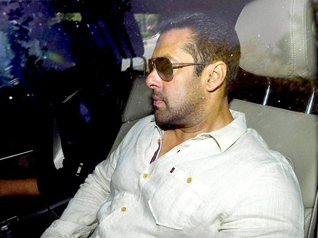 Salman-Khan-at-the-sessions-Court-in-Mumbai-in-connection-with-the-2002-hit-and-run-case-PTI-Photo