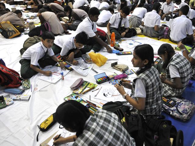 School-students-participate-in-poster-making-competition-at-TT-stadium-on-the-occasion-of-World-Health-Day-in-Bhopal-on-Tuesday-HT-photo