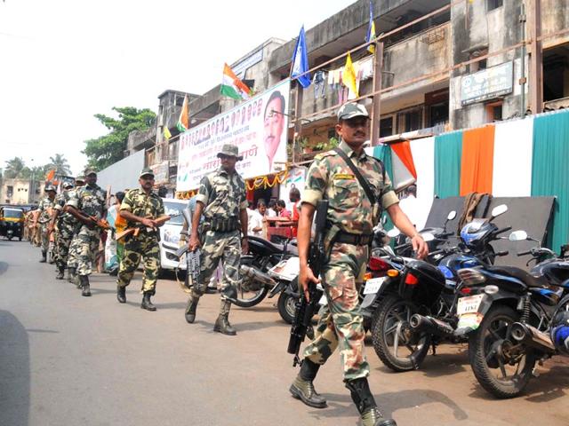 CRPF personnel guard Kher Nagar Area ahead of Bandra assembly by-polls. (Photo credit: Sanjay Solanki)