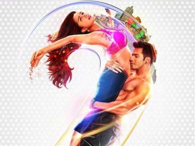 Varun-Dhawan-and-Shraddha-Kapoor-ape-the-poster-of-ABCD--on-sets-of-DID-Super-Moms-Photo-IANS Varun-Dhawan-and-Shraddha-Kapoor-ape-the-poster-of-ABCD--on-sets-of-DID-Super-Moms-Photo-IANS