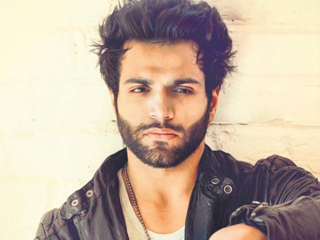 Rithvik Dhanjanis Expert Tips For Reality Tv Hindustan Times 