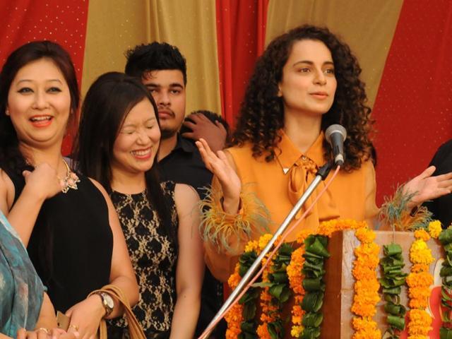 Bollywood actress Kangana Ranaut along with her co-star R.Madhavan attending private in Chandigarh. HT Photo Bollywood actress Kangana Ranaut along with her co-star R.Madhavan attending private in Chandigarh. HT Photo