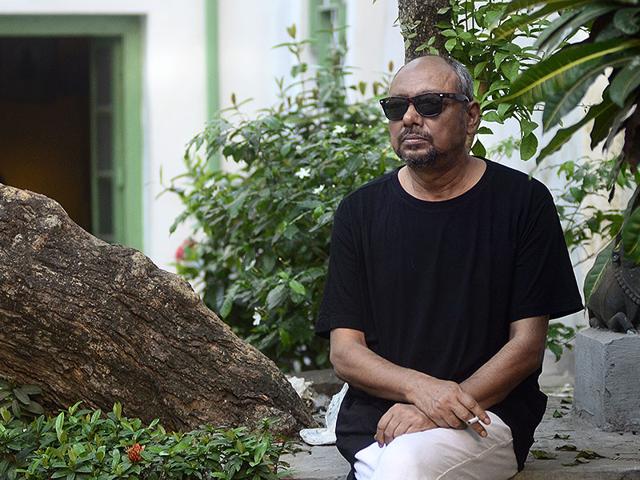 Actor-and-director-Anjan-Dutt-who-is-busy-shooting-his-fourth-Byomkesh-Bakshi-film-will-be-seen-as-an-actor-in-Srijit-Mukerji-s-soon-to-release-Nirbaak-Prateek-Choudhury-HT-Photo Actor-and-director-Anjan-Dutt-who-is-busy-shooting-his-fourth-Byomkesh-Bakshi-film-will-be-seen-as-an-actor-in-Srijit-Mukerji-s-soon-to-release-Nirbaak-Prateek-Choudhury-HT-Photo