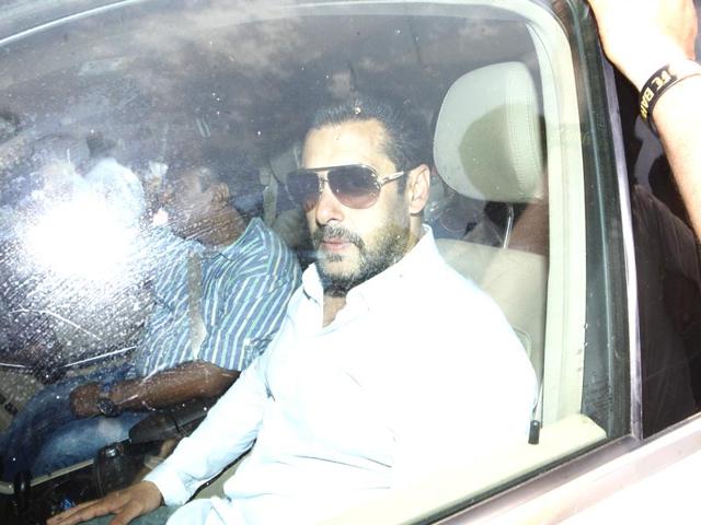 Salman Khan leaves for court after Bombay High Court suspended his sentence in Mumbai, India, on Friday. (Photo by Pratham Gokhale/ Hindustan Times)