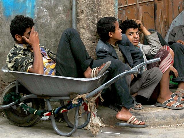 Fisticuffs-broke-out-at-when-the-leader-of-the-Yemeni-rebels-was-attacked-by-a-slipper-wielding-woman-and-others-accusing-them-of-mass-killings-in-the-country-s-south-There-are-deep-divisions-between-the-various-sides-involved-and-want-the-government-to-agree-to-a-badly-needed-humanitarian-truce-AFP-Photo