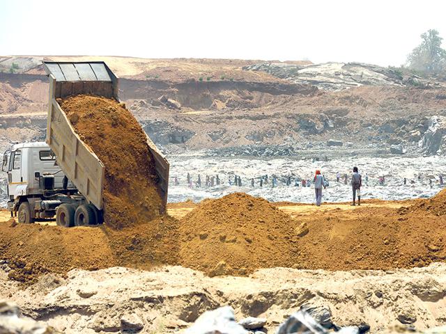 The-site-of-the-Kanhar-dam-project-near-Amwar-village-Vipin-Kumar-HT-Photo The-site-of-the-Kanhar-dam-project-near-Amwar-village-Vipin-Kumar-HT-Photo