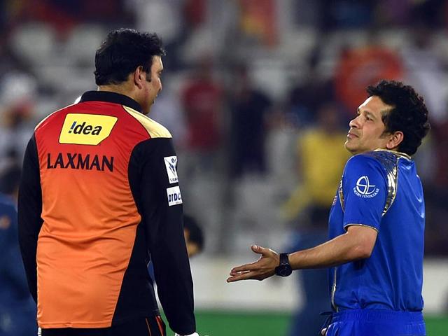 Two cricket stalwarts, Sachin Tendulkar of MI and VVS Laxman of SRH, have a chat before the match. (Santosh Harhare/HT Photo)
