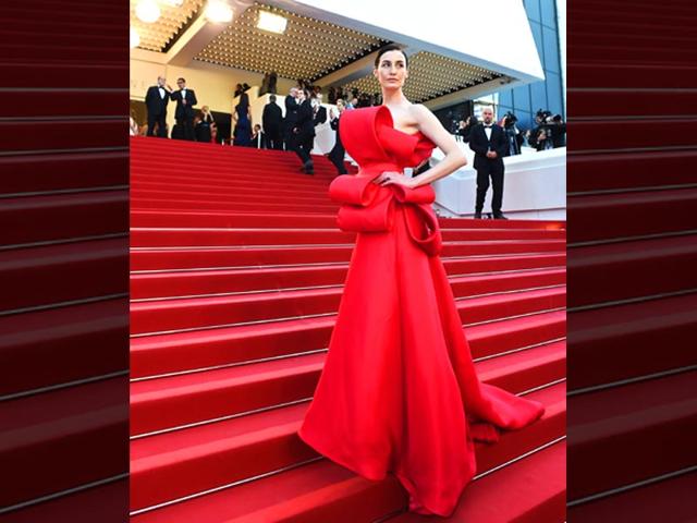 British model Erin O'Connor poses as she arrives for the screening of the film Carol. (AFP)