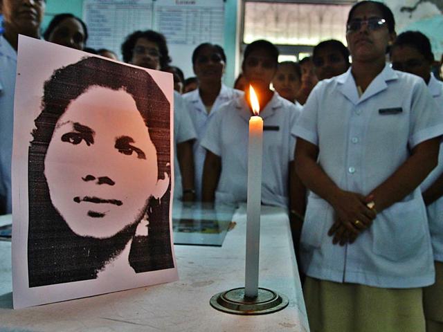 Nurses-at-the-Thane-civil-hospital-pay-tribute-to-Aruna-Shanbaug-who-died-at-the-KEM-hospital-after-being-in-a-vegetative-state-for-more-than-four-decades-following-her-brutal-rape-in-1973-Photo-Praful-Gangude Nurses-at-the-Thane-civil-hospital-pay-tribute-to-Aruna-Shanbaug-who-died-at-the-KEM-hospital-after-being-in-a-vegetative-state-for-more-than-four-decades-following-her-brutal-rape-in-1973-Photo-Praful-Gangude