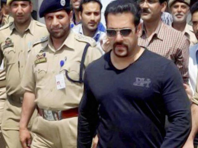 Salman-Khan-at-International-Airport-in-Srinagar-during-his-departure-on-Tuesday-after-completing-the-shoot-for-his-film-Bajrangi-Bhaijaan-PTI-Photo Salman-Khan-at-International-Airport-in-Srinagar-during-his-departure-on-Tuesday-after-completing-the-shoot-for-his-film-Bajrangi-Bhaijaan-PTI-Photo