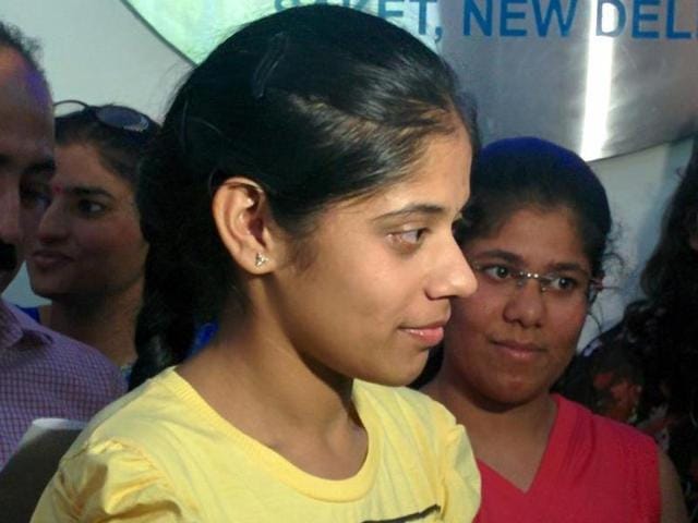 M-Gayatri-of-New-Green-Field-School-in-Saket-Delhi-has-scored-the-highest-marks-in-the-CBSE-Class-12-exams-in-2015-HT-photo