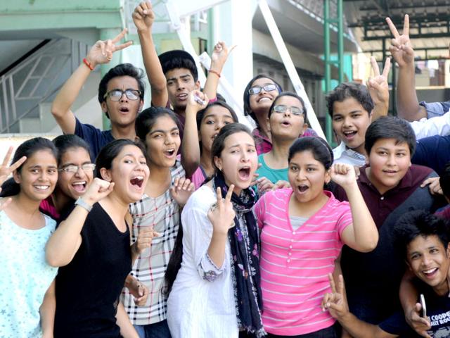 After-declaration-of-Class-10-results-students-celebrating-their-success-HT-file-Photo-Deepak-Gupta After-declaration-of-Class-10-results-students-celebrating-their-success-HT-file-Photo-Deepak-Gupta