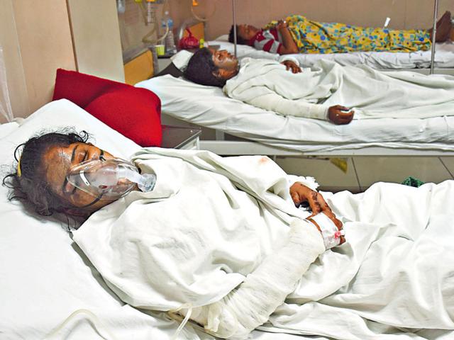 The-incident-has-once-again-raised-concerns-about-the-easy-availability-of-acid-despite-a-Supreme-Court-ban-on-its-sale-HT-Photo The-incident-has-once-again-raised-concerns-about-the-easy-availability-of-acid-despite-a-Supreme-Court-ban-on-its-sale-HT-Photo