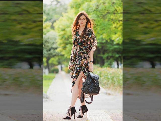 Ukraine: A floral print dress will give you that extra suave. (Photo: AFP)