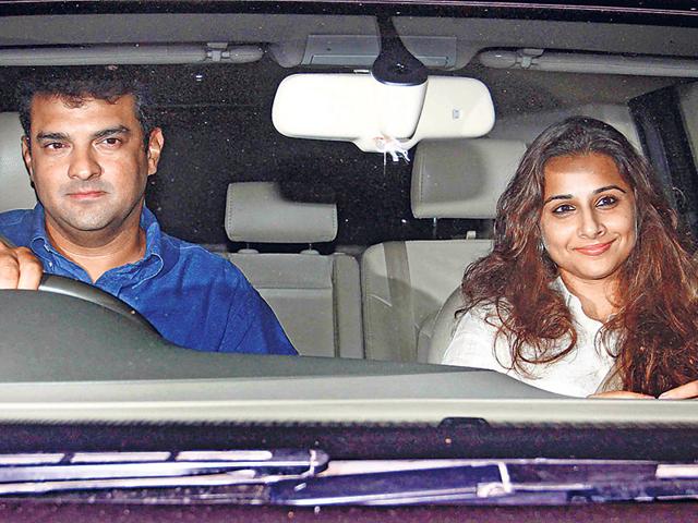 Vidya Balan arrives with husband Siddharth Roy Kapur at a movie screening.(Photo: Yogen Shah)