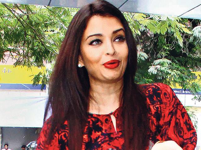 Aishwarya Rai Bachchan attends a brunch hosted by designer Nishka Lulla. (Photo: Yogen Shah)
