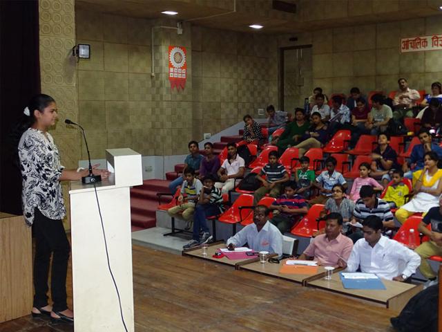 A student participates in a power point presentation contest at Regional Science Centre to mark the World Environment Day, in Bhopal on Thursday. (HT photo)