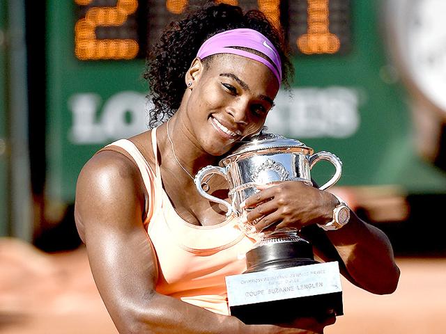 Serena Williams celebrates victory in the final of the Roland Garros in Paris, France. (Reuters)