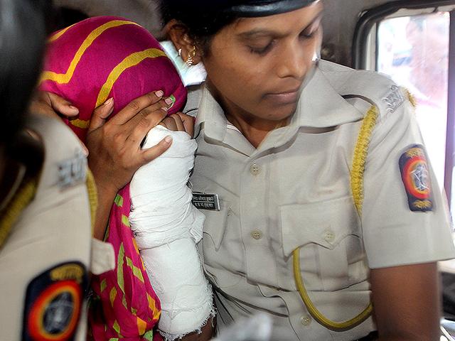 Janhavi Gadkar, the drunk lawyer who rammed her Audi into the taxi late on Monday night, was produced at a Mumbai court. (Satish Bate/HT photo)