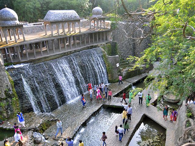 Nek Chand’s creation also combines huge buildings with a series of interlinking waterfalls. (AFP Photo)