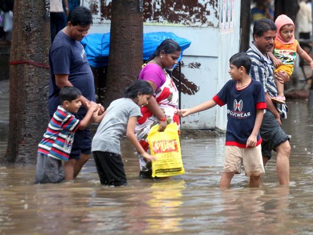 Monsoon-has-finally-arrived-in-Mumbai-and-the-city-is-rejoicing-But-will-our-roads-pass-the-monsoon-test-Vidya-Subramanian-HT-photo Monsoon-has-finally-arrived-in-Mumbai-and-the-city-is-rejoicing-But-will-our-roads-pass-the-monsoon-test-Vidya-Subramanian-HT-photo