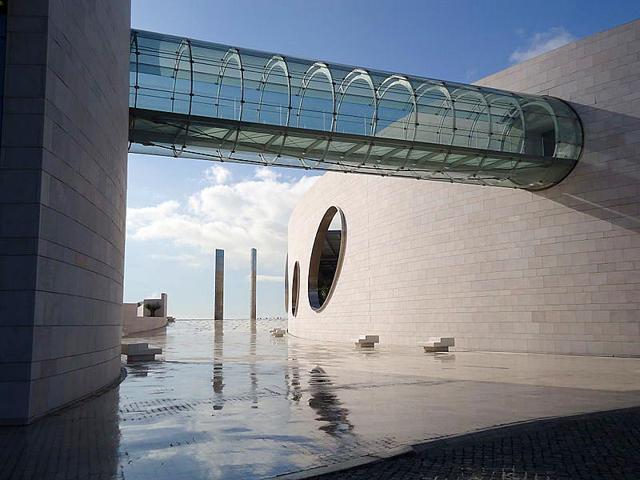 Charles Correa on the architecture of Champalimaud Centre for The Unknown in Portugal said, "Architecture as Sculpture. Architecture as Beauty. Beauty as therapy.” (Wikipedia Commons)