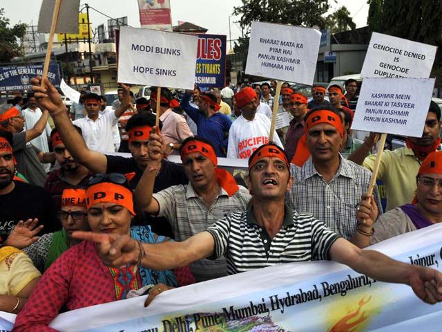large number of KPs, holding torches (mashals), took out a rally after sunset. The similar rallies were held in other parts of the country and abroad also.