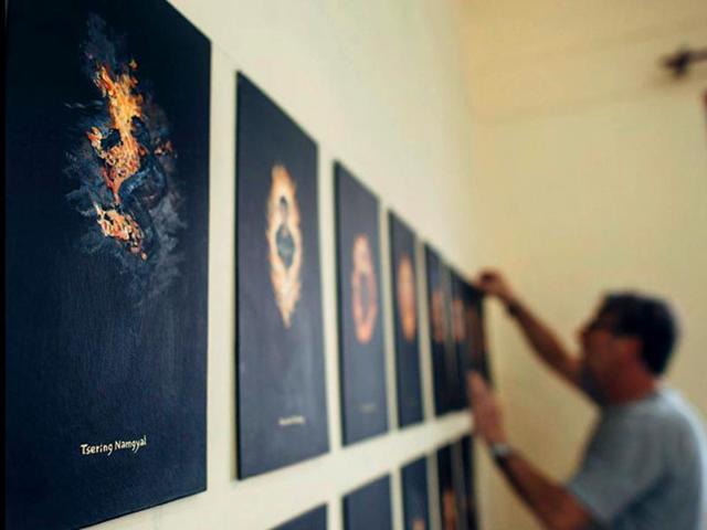 Spanish-artist-Paulo-Nubiola-s-portraits-of-Tibetan-self-immolators-on-display-in-Mcleod-Ganj Spanish-artist-Paulo-Nubiola-s-portraits-of-Tibetan-self-immolators-on-display-in-Mcleod-Ganj