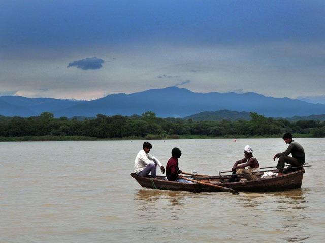 Rains are set to bring in a pleasant weekend to the tricity. (Karun Sharma/HT)