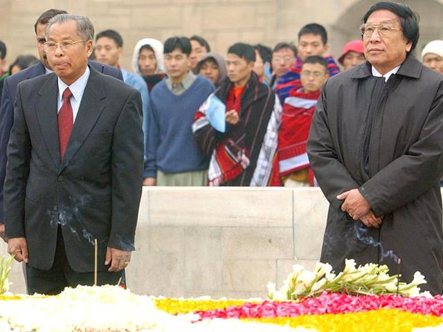 General-Secretary-of-the-National-Socialist-Council-of-Nagaland-NSCN-Thuingaleng-Muivah-R-and-NSCN-Chairman-Isak-Chisi-Swu-L-pay-tribute-to-Mahatama-Gandhi-at-his-mausoleum-in-New-Delhi-09-January-2003-AFP-PHOTO General-Secretary-of-the-National-Socialist-Council-of-Nagaland-NSCN-Thuingaleng-Muivah-R-and-NSCN-Chairman-Isak-Chisi-Swu-L-pay-tribute-to-Mahatama-Gandhi-at-his-mausoleum-in-New-Delhi-09-January-2003-AFP-PHOTO