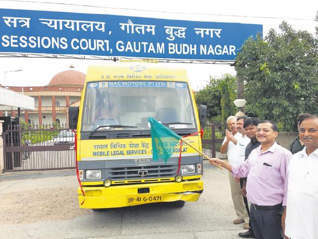 The-Lok-Adalat-van-a-mobile-legal-service-will-spread-awareness-about-law-HT-Photo The-Lok-Adalat-van-a-mobile-legal-service-will-spread-awareness-about-law-HT-Photo