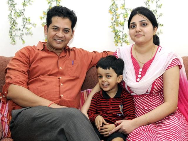 Dr-Anand-Rai-with-his-wife-Dr-Gouri-and-child-Shankar-Mourya-HT Dr-Anand-Rai-with-his-wife-Dr-Gouri-and-child-Shankar-Mourya-HT