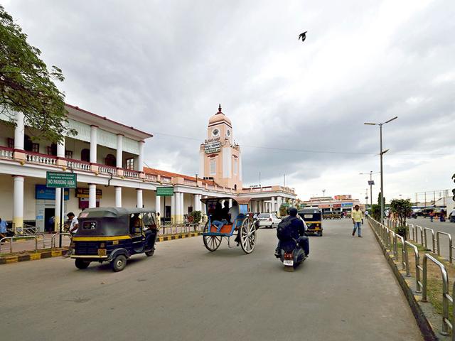 Mysore leads the list with minimal open defecation and extensive adoption of solid waste management practices. View of Mysore railway station (Pavan Kumar KJ/HT Photo)