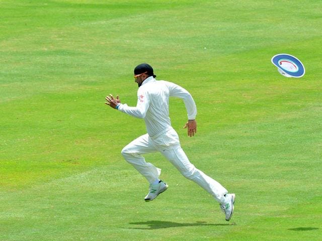 India's Harbhajan Singh fields during the final day of the three-day warm-up match against the Sri Lanka Board President's XI at the R Premadasa International Cricket Stadium in Colombo, on August 8, 2015. The three-Test series begins with the first Test at Galle on August 12. (AFP Photo) India's Harbhajan Singh fields during the final day of the three-day warm-up match against the Sri Lanka Board President's XI at the R Premadasa International Cricket Stadium in Colombo, on August 8, 2015. The three-Test series begins with the first Test at Galle on August 12. (AFP Photo)
