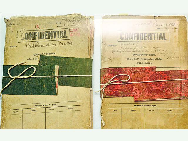 Files relating to Indian freedom fighter Netaji Subhas Chandra Bose are displayed at the Police Museum in Kolkata. The West Bengal government has declassified 64 files related to Netaji Subhas Chandra Bose, which have been placed in the archives of the Kolkata police museum. (AFP PHOTO) Files relating to Indian freedom fighter Netaji Subhas Chandra Bose are displayed at the Police Museum in Kolkata. The West Bengal government has declassified 64 files related to Netaji Subhas Chandra Bose, which have been placed in the archives of the Kolkata police museum. (AFP PHOTO)