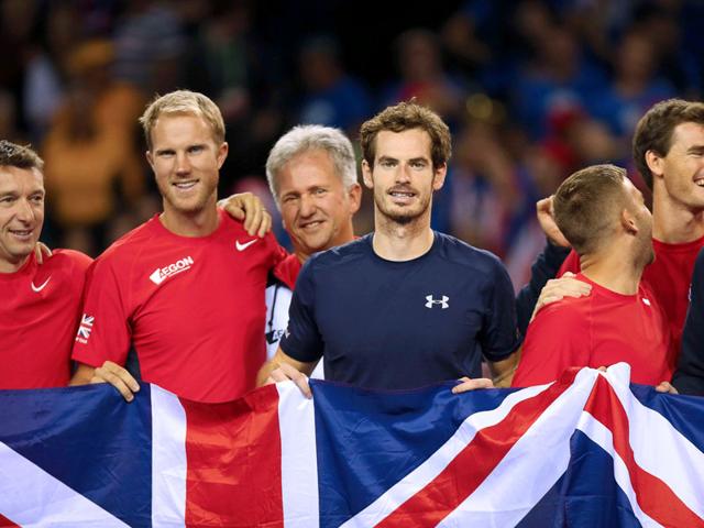Andy Murray of Great Britain, centre, celebrates with teammates after clinching Britain's Davis Cup semi-final tie 3-1 over Australia by beating Bernard Tomic in the reverse singles in Glasgow, on September 20, 2015. (AFP Photo) Andy Murray of Great Britain, centre, celebrates with teammates after clinching Britain's Davis Cup semi-final tie 3-1 over Australia by beating Bernard Tomic in the reverse singles in Glasgow, on September 20, 2015. (AFP Photo)