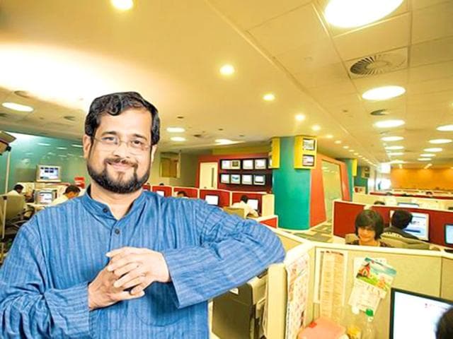 Senior Marathi journalist Nikhil Wagle has been getting threats from Sanatan Sanstha. (Photo courtesy: Facebook) Senior Marathi journalist Nikhil Wagle has been getting threats from Sanatan Sanstha. (Photo courtesy: Facebook)