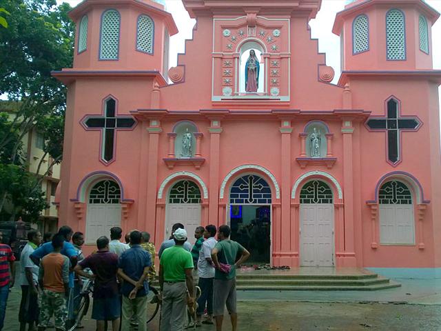 The vandalism of the St Thomas Catholic Church at Taherpur is the latest in a string of attacks on minority-run institutions across the country, which opposition parties and activists attribute to fringe right-wing groups. (HT Photo) The vandalism of the St Thomas Catholic Church at Taherpur is the latest in a string of attacks on minority-run institutions across the country, which opposition parties and activists attribute to fringe right-wing groups. (HT Photo)