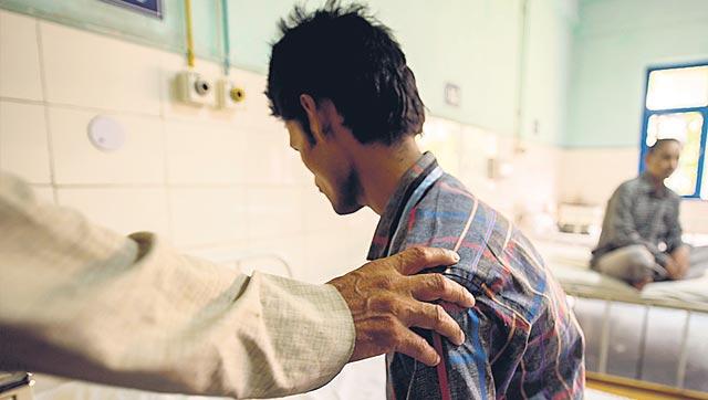 Surveys suggest that the incidence of serious mental illnesses like schizophrenia and bipolar disorders is fairly constant at about 1.5-3% of the world’s population. The incidence of milder forms of mental illness (depression, anxiety, post-traumatic stress disorder, attention-deficit disorder and many others) varies between and within countries but could affect up to 20% of the population. (Gurinder Osan/HT) Surveys suggest that the incidence of serious mental illnesses like schizophrenia and bipolar disorders is fairly constant at about 1.5-3% of the world’s population. The incidence of milder forms of mental illness (depression, anxiety, post-traumatic stress disorder, attention-deficit disorder and many others) varies between and within countries but could affect up to 20% of the population. (Gurinder Osan/HT)
