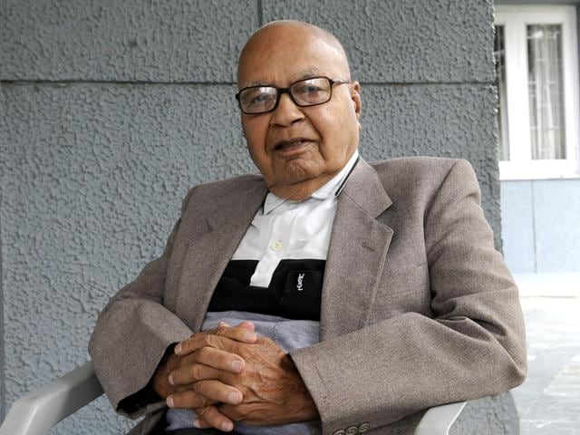 Former Indian ambassador to the United Nations, Narendra P Jain, recently published his memoirs titled, 'Jina isika naam hai.' (Shankar Mourya/HT photo)