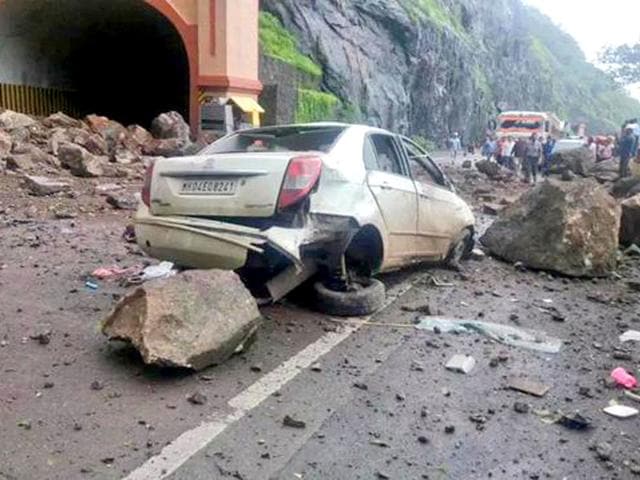 Mumbai Pune E Way Landslide Swiss Firm To Help Make Stretch Safer Hindustan Times It is also one of the. mumbai pune e way landslide swiss firm