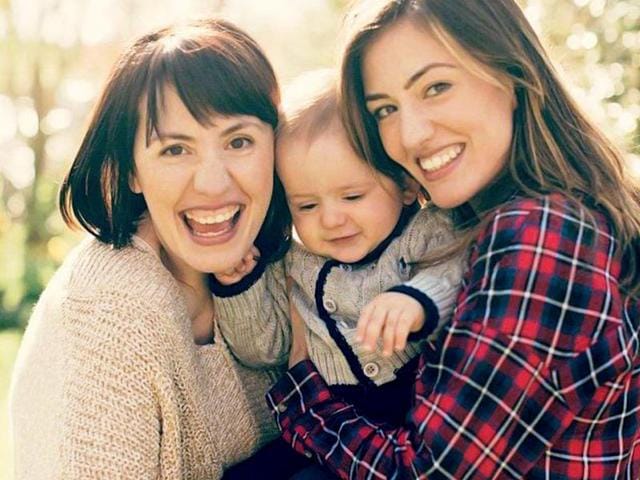 Instagram users @grzmotbilska (left) and @breshna_h_khan and the baby sabse chote miyan have taken Dubsmash by a storm with their Bollywood acts. (Instagram/ @grzmotbilska) Instagram users @grzmotbilska (left) and @breshna_h_khan and the baby sabse chote miyan have taken Dubsmash by a storm with their Bollywood acts. (Instagram/ @grzmotbilska)