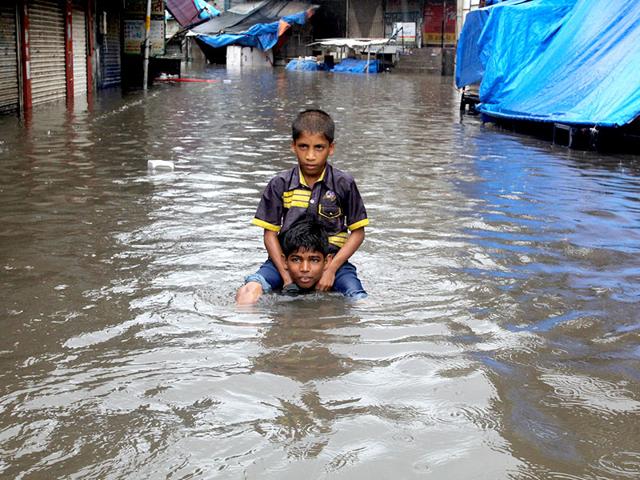 Heavy rains lashed Mumbai and the neighbouring Thane district. (Photo: Praful Gangurde)
