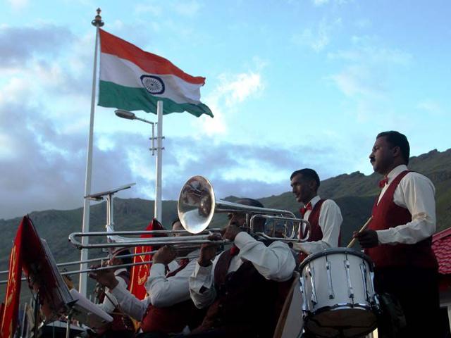 In 1999, militants and Pakistan troops intruded and occupied several mountain peaks in the area. It took several weeks to vacate the militants and Pakistan troops. HT Photo
