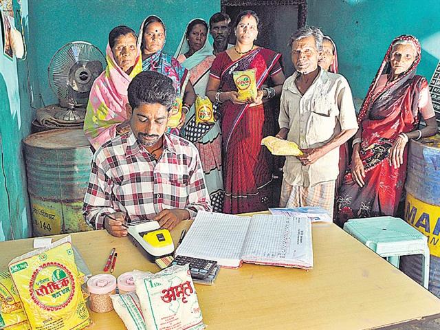 Ration shops, consumers have to switch to a completely online food delivery network, like this one in Chhattisgarh's Rajnandgaon. (Vipin Kumar/HT File)
