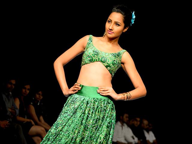 If you want that gorgeous Indian look, go for a brocade choli and skirt combo. (AFP Photo/ Manjunath Kiran) If you want that gorgeous Indian look, go for a brocade choli and skirt combo. (AFP Photo/ Manjunath Kiran)