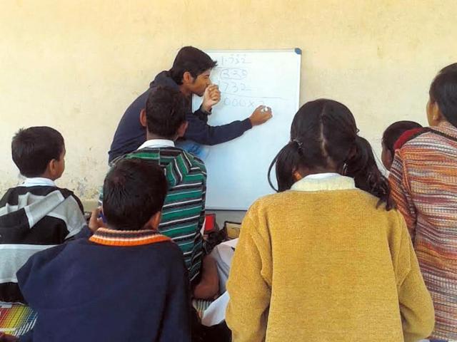 Lack of knowledge among students at government schools pushed the IIT-Indore students to start the initiative. (HT Photo) Lack of knowledge among students at government schools pushed the IIT-Indore students to start the initiative. (HT Photo)