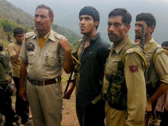 The sole militant caught alive after a terrorist attack on a BSF convoy that was travelling on the Jammu-Srinagar national highway in Udhampur district about 85km from Jammu, on Wednesday, August 05, 2015 (HT Photo) The sole militant caught alive after a terrorist attack on a BSF convoy that was travelling on the Jammu-Srinagar national highway in Udhampur district about 85km from Jammu, on Wednesday, August 05, 2015 (HT Photo)